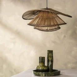 By Boo Hanglamp Yarin
