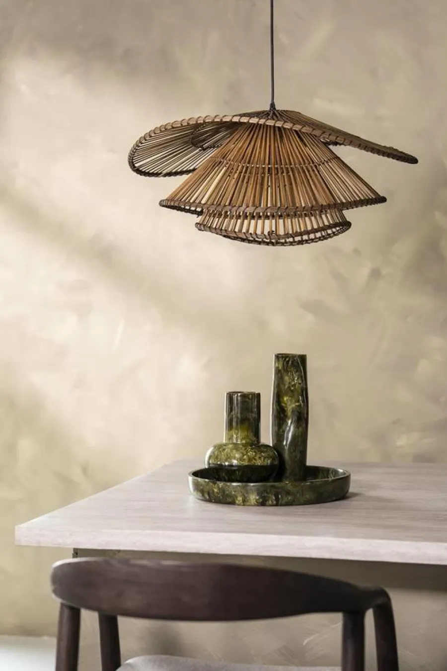 By Boo Hanglamp Yarin