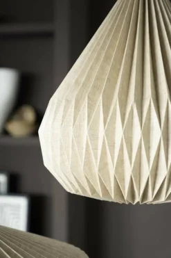 By Boo Hanglamp Zuki – Type 3 Online