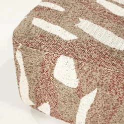 By Boo Hocker Rytm groot - rood Hot