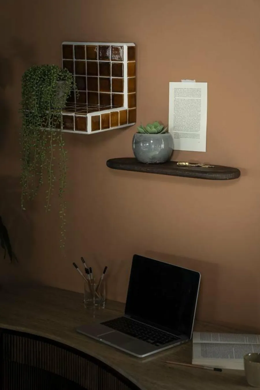 By Boo Wandplank Tre 1 mango 49 cm – bruin New