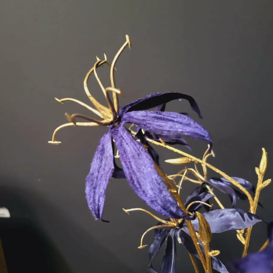Countryfield Kunsttak Gloriosa donkerblauw Clearance