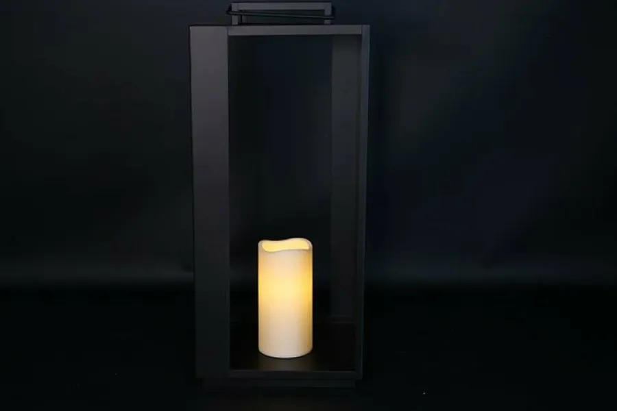 Countryfield Lantaarn met LED kaars Rennes zwart / wit outdoor L New