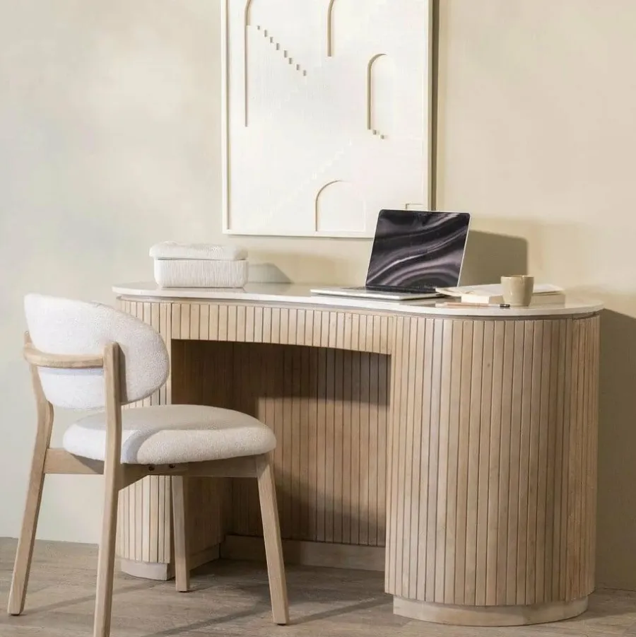 Eleonora Bureau Kira