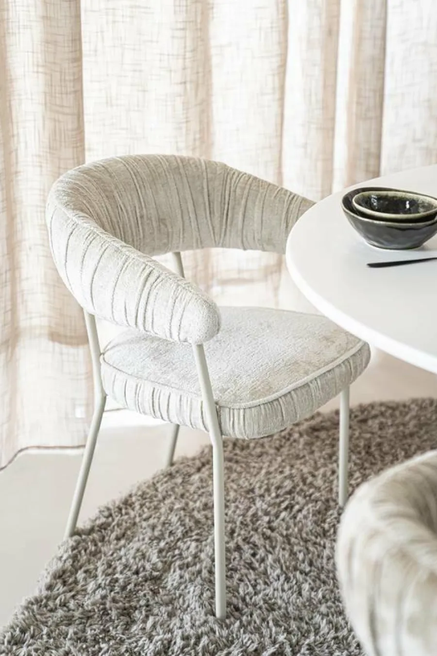 Eleonora Eettafel Elin rond 130x76