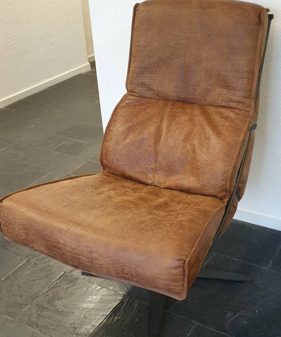 Het Anker Draaifauteuil Rasmus L60 met gestoffeerde armleuning Best
