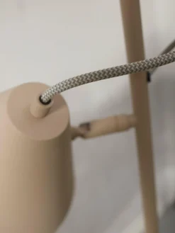 it's about RoMi Vloerlamp Lisbon puntkap zand Clearance