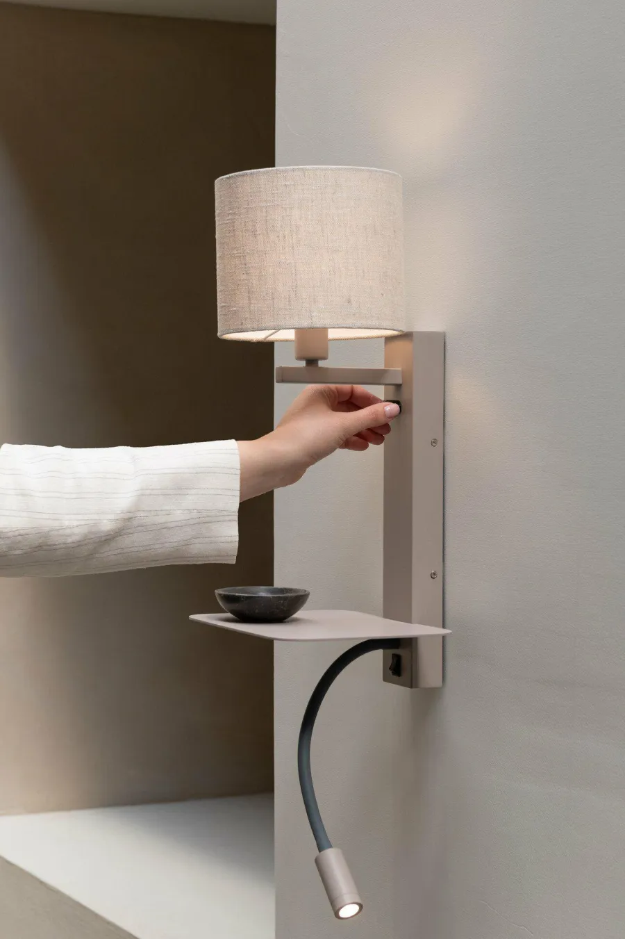 it's about RoMi Wandlamp Florence+leeslamp zand/kap 1815 linnen licht Best