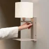 it's about RoMi Wandlamp Florence zand/kap 1815 wit Best
