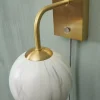 it's about RoMi Wandlamp glas/ijzer Carrara bol wit marmerprint/goud Discount