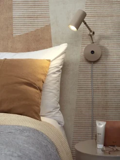 it's about RoMi Wandlamp ijzer Montreux zand