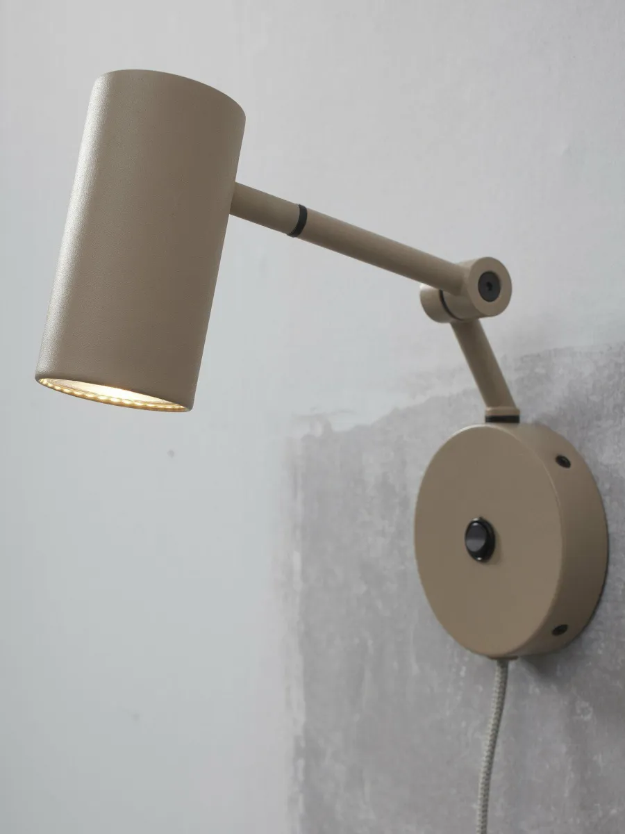 it's about RoMi Wandlamp ijzer Montreux zand