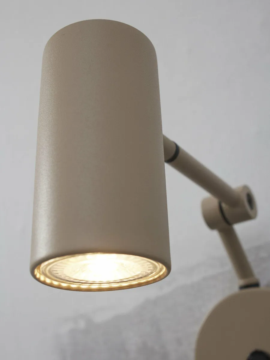 it's about RoMi Wandlamp ijzer Montreux zand