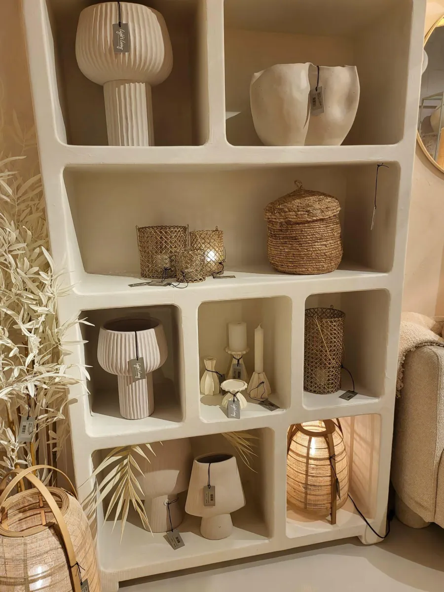 Light en Living Kast 110x35x190 cm NAHUA beige New