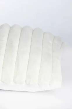 Light en Living Kussen 45x45 cm VAJEN velvet crème Hot