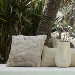 Light en Living Kussen 45x45 cm HUMADA bouclé naturel Hot