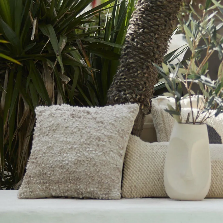 Light en Living Kussen 45x45 cm HUMADA bouclé naturel Hot