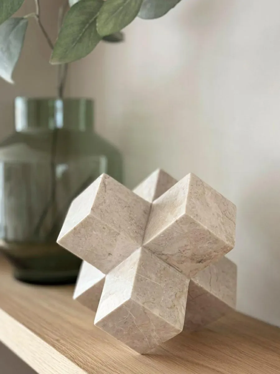 MUST Living Ornament Wavebreaker beige