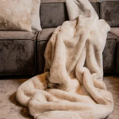 PTMD Plaid Linde Offwhite faux fur in giftbox New