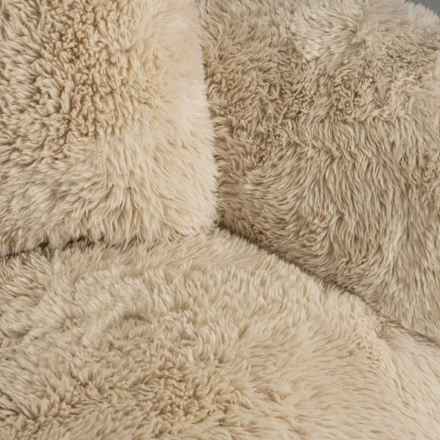 Richmond Interiors Bank Comfy Yakety Yak Sand