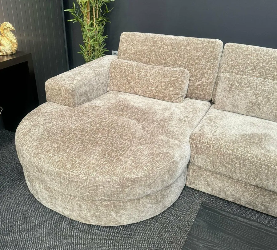 Richmond Interiors Bank Felix lounge links rond + 2.5 zits - Island shitake 124 - Showroommodel Hot
