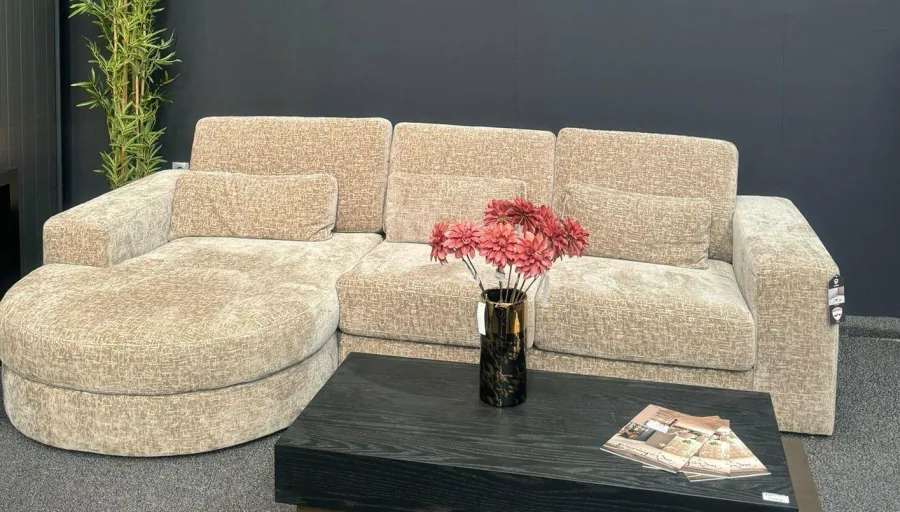 Richmond Interiors Bank Felix lounge links rond + 2.5 zits - Island shitake 124 - Showroommodel Hot