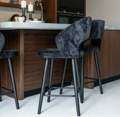 Richmond Interiors Counterstoel Savoy black chenille - Showroommodel Online