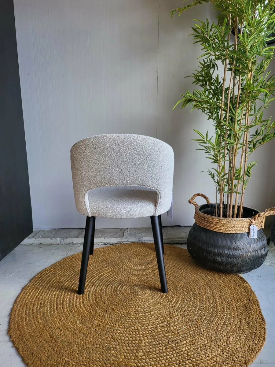 Richmond Interiors Stoel Savoy white bouclé - Showroommodel Best