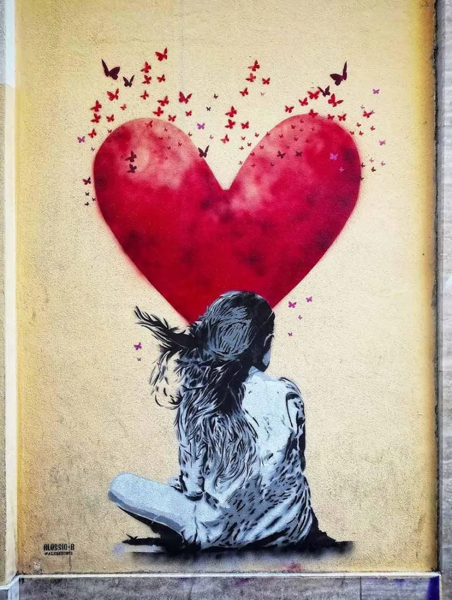Wandkraft Heart Girl