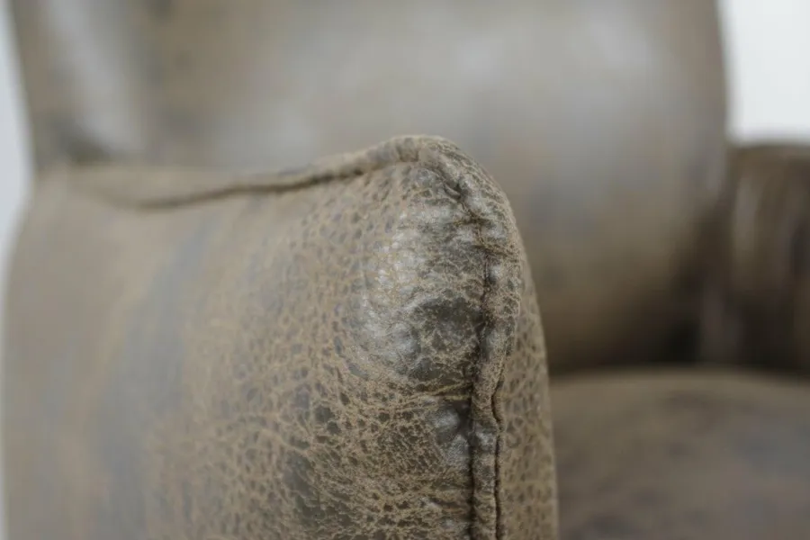 Wildeboer & v/d Weide Eettafelstoel Owen met of zonder armleuning - Diverse kleuren Hot