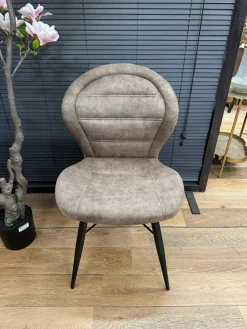 WoonMax Eettafelstoel Owen - Poot 3 - Luxor liver - Showroommodel Discount