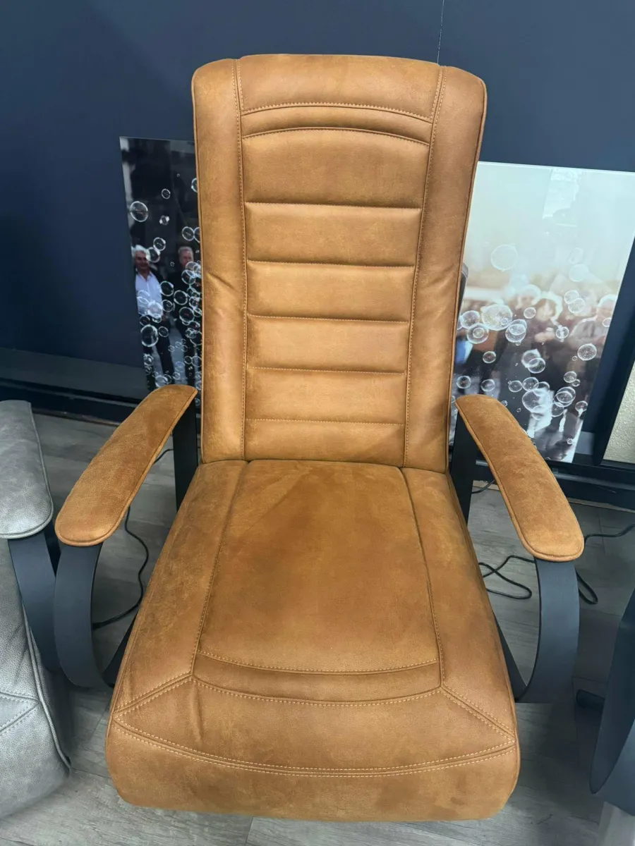 WoonMax Relaxfauteuil Queen Cabrio Cognac elektrisch - Showroommodel Best