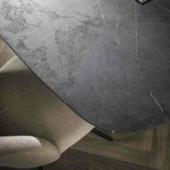 WoonStijl Eetkamertafel 180 deens ovaal zwart bruin Discount
