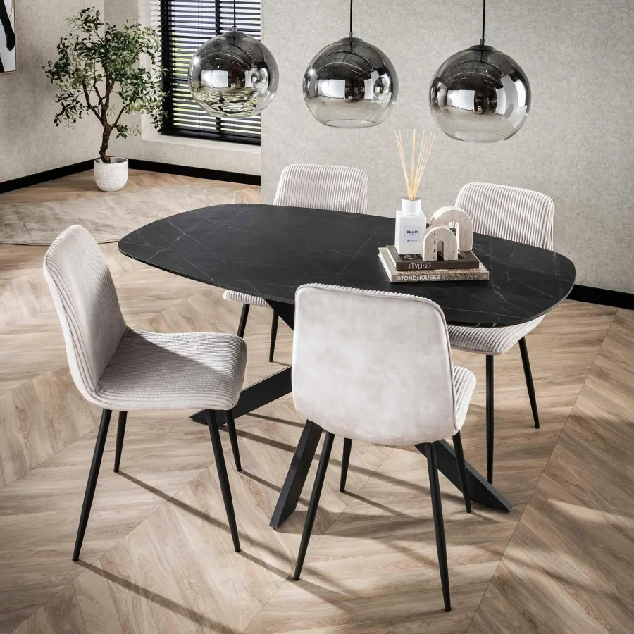 WoonStijl Eetkamertafel 150 deens ovaal zwart bruin New