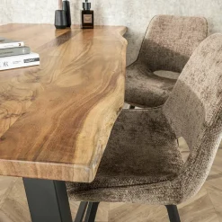 WoonStijl Eetkamertafel 180 edge Hot