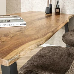 WoonStijl Eetkamertafel 180 edge Hot