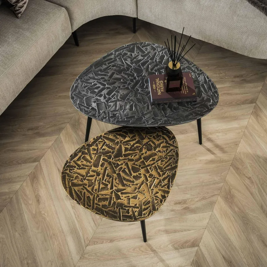 WoonStijl Salontafel set van 2 driehoekig patina metal Sale