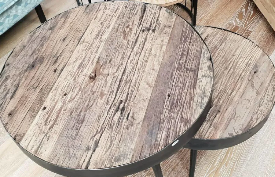 WoonStijl Set van 2 bijzettafels robuust doorleefd hardhout Sale