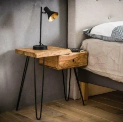 WoonStijl Sidetable / nachtkastje live edge links New