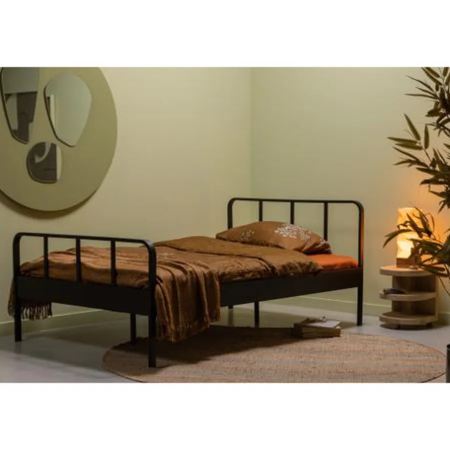Woood Mees Bed Twijfelaar Metaal Zwart 120x200cm